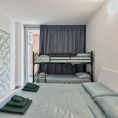 Magnolie Deluxe, 6 Posti Vicino Al Mare